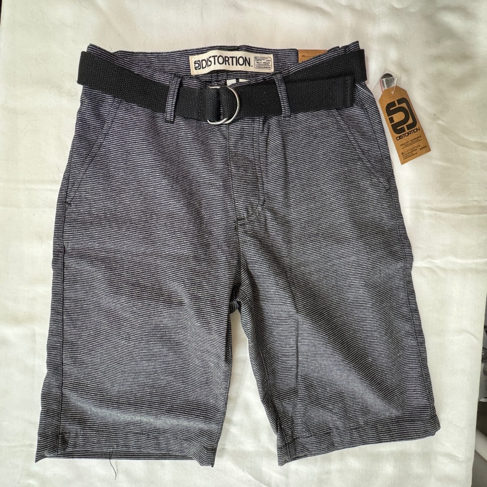 Distortion boys shorts size 8 black and white stripe NWT
